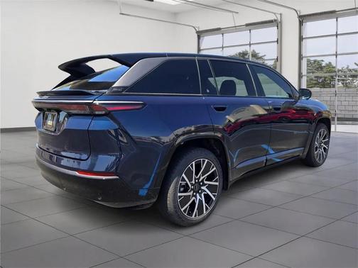 2025 Jeep Wagoneer S Limited