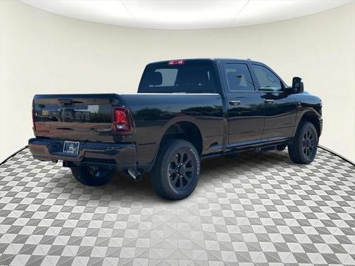 2025 RAM 3500 Big Horn Crew Cab 4x4 6'4' Box