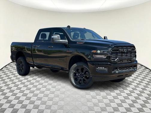 2025 RAM 3500 Big Horn Crew Cab 4x4 6'4' Box