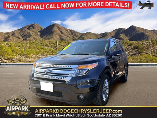 Tuxedo Black Metallic 2013 Ford Explorer XLT