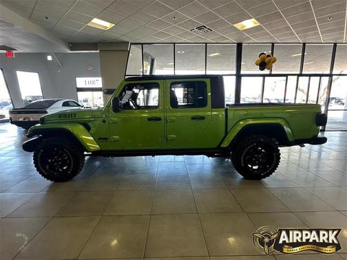 2025 Jeep Gladiator Sport