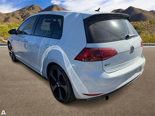 2016 Volkswagen Golf GTI 2.0T S 4-Door