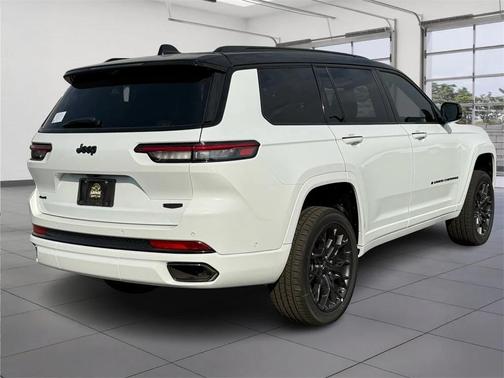 2025 Jeep Grand Cherokee L Summit Reserve