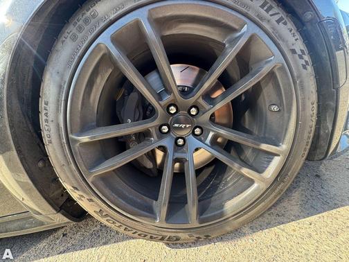 Pitch Black Clearcoat 2020 Dodge Charger SRT Hellcat