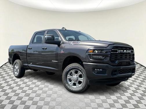 2025 RAM 2500 Big Horn Crew Cab 4x4 6'4' Box