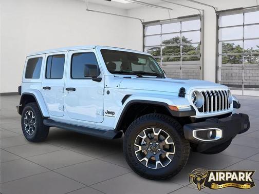 2026 Jeep Wrangler 4-Door Sahara 4x4