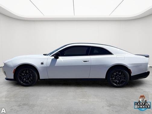 Bright White Clearcoat 2026 Dodge Charger R/T Scat Pack