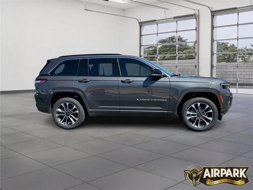 2025 Jeep Grand Cherokee Overland