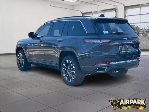 2025 Jeep Grand Cherokee Overland