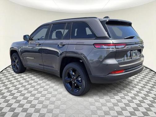 2025 Jeep Grand Cherokee Altitude