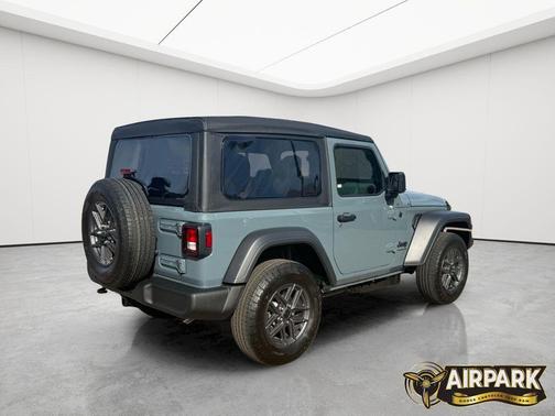 Anvil Clearcoat 2026 Jeep Wrangler Sport S
