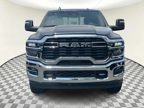 2025 RAM 3500 Tradesman Crew Cab 4x4 8' Box