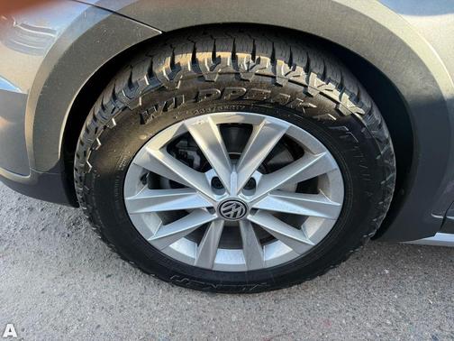 2019 Volkswagen Golf Alltrack TSI S