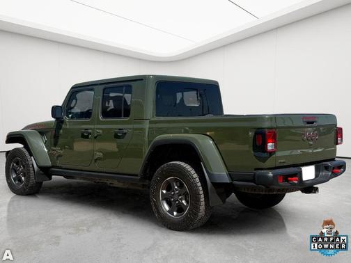 Sarge Green Clearcoat 2022 Jeep Gladiator Rubicon