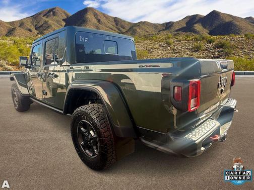 Sarge Green Clearcoat 2022 Jeep Gladiator Rubicon