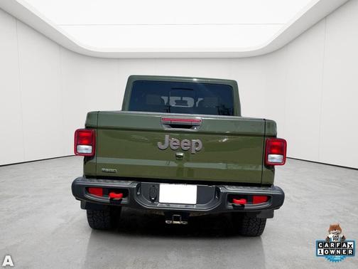 Sarge Green Clearcoat 2022 Jeep Gladiator Rubicon