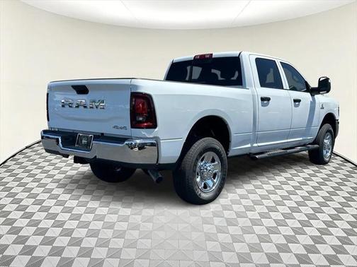 2025 RAM 2500 Tradesman Crew Cab 4x4 6'4' Box