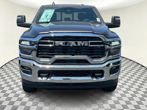 2025 RAM 3500 Tradesman Crew Cab 4x4 8' Box