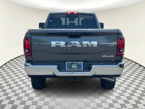 2025 RAM 3500 Tradesman Crew Cab 4x4 8' Box