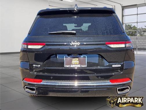 2025 Jeep Grand Cherokee Overland