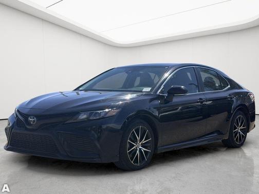 Midnight Black Metallic 2023 Toyota Camry SE