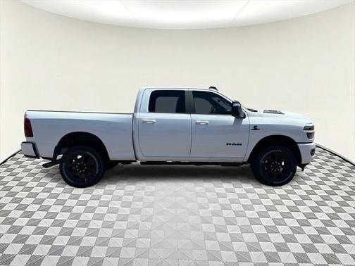 2025 RAM 2500 Laramie Crew Cab 4x4 6'4' Box