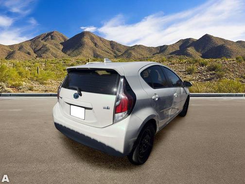 Moonglow 2016 Toyota Prius c Two