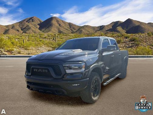 Diamond Black Crystal Pearlcoat 2023 RAM 1500 Rebel