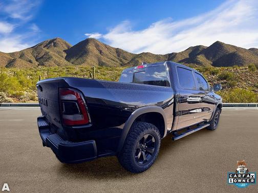 Diamond Black Crystal Pearlcoat 2023 RAM 1500 Rebel