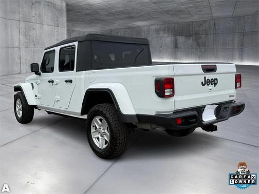 2021 Jeep Gladiator Sport S