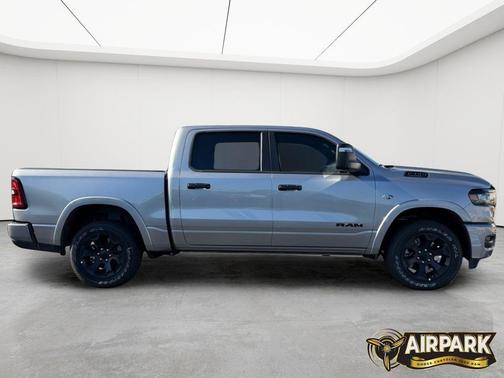 Billet Silver Metallic Clearcoat 2026 RAM 1500 Big Horn/Lone Star