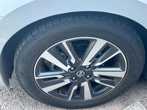 2020 Nissan Versa 1.6 SV
