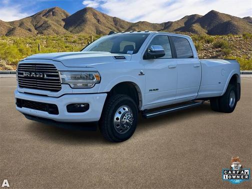 2020 RAM 3500 Laramie Crew Cab 4x4 8' Box