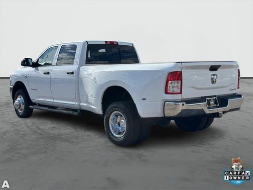 2021 RAM 3500 Tradesman Crew Cab 4x4 8' Box