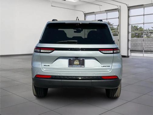 2025 Jeep Grand Cherokee Limited X