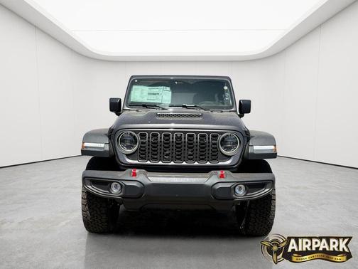 Granite Crystal Metallic Clearcoat 2026 Jeep Wrangler Rubicon