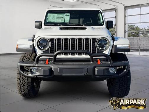 2025 Jeep Gladiator Mojave X
