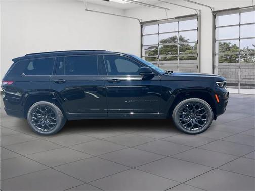 2025 Jeep Grand Cherokee L Summit