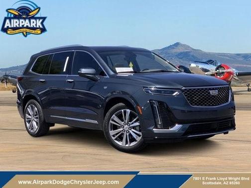 Photo 1 of 21 of 2020 Cadillac XT6 Premium Luxury FWD