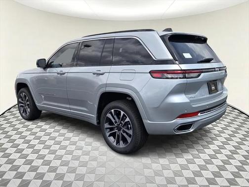 2025 Jeep Grand Cherokee Overland