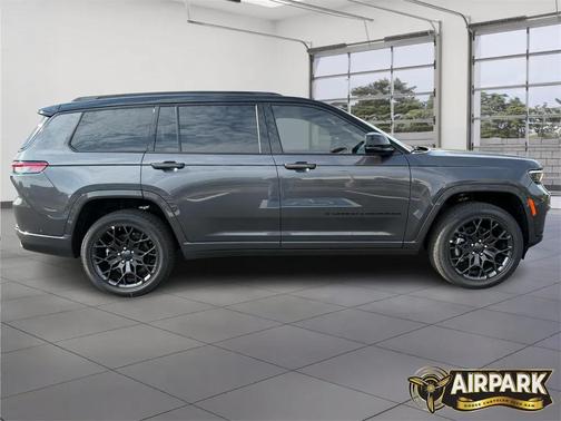 2025 Jeep Grand Cherokee L Summit Reserve