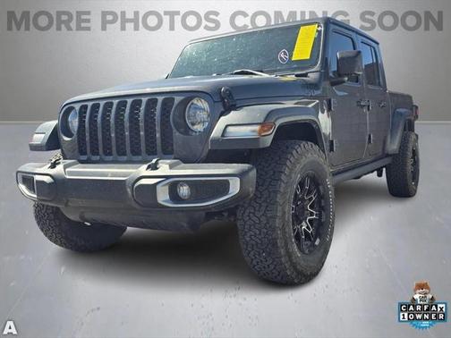 2023 Jeep Gladiator Sport
