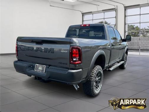 2025 RAM 2500 Tradesman Crew Cab 4x4 6'4' Box