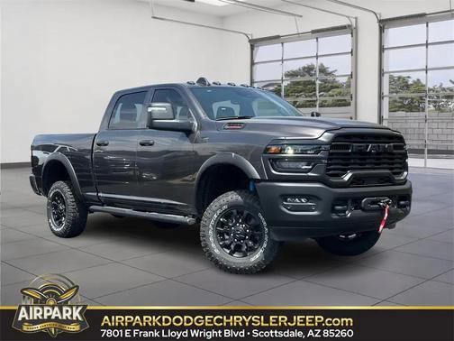 2025 RAM 2500 Tradesman Crew Cab 4x4 6'4' Box
