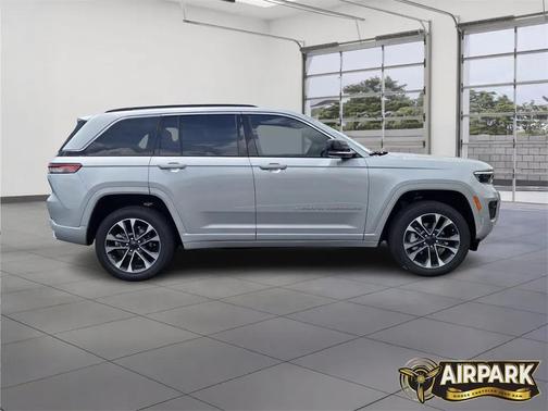 2025 Jeep Grand Cherokee Overland