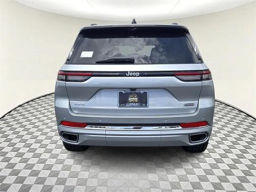 2025 Jeep Grand Cherokee Overland