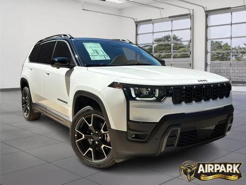 Bright White Clearcoat 2026 Jeep Cherokee Overland