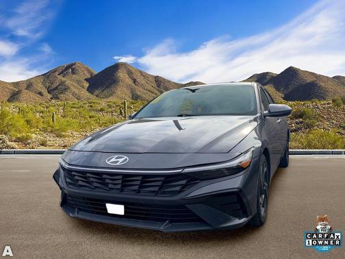 Ecotronic Gray 2024 Hyundai ELANTRA SEL