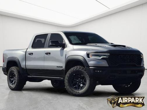 Billet Silver Metallic Clearcoat 2026 RAM 1500 RHO Crew Cab 4x4 5'7' Box