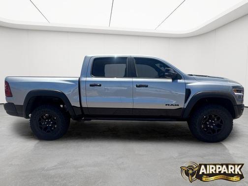 Billet Silver Metallic Clearcoat 2026 RAM 1500 RHO Crew Cab 4x4 5'7' Box